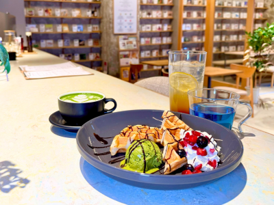 カフェスペース写真 (1)